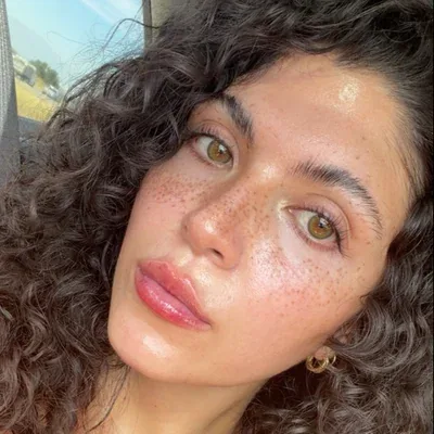 @kayteejones_ — Linktree