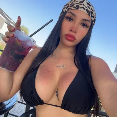 Paula Flores 😈 — Linktree